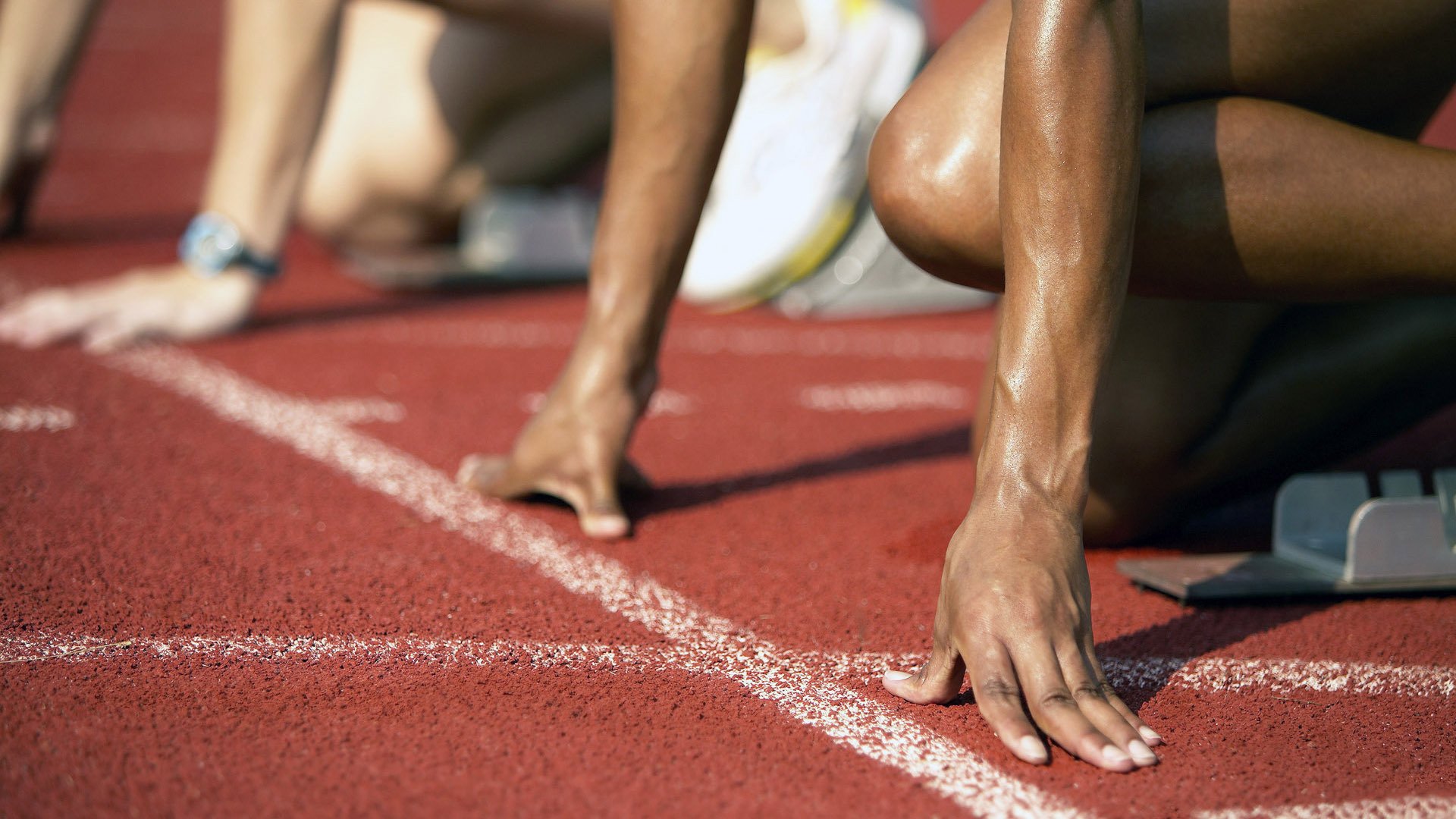 外线节奏拉开是否更利于突破球员冲击篮下，篮球外线进攻战术